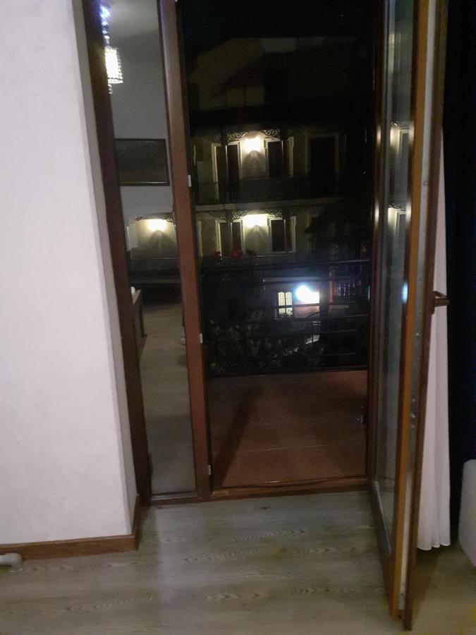 Hotel Zaira Tbilisi Exterior photo